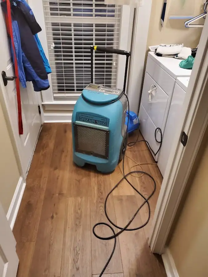 Commercial dehumidifier deployed for Flood Damage Cleanup in Walker Mill